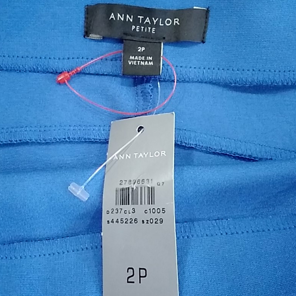 Ann Taylor Petite Pencil Skirt Size 2P New - Picture 2 of 4